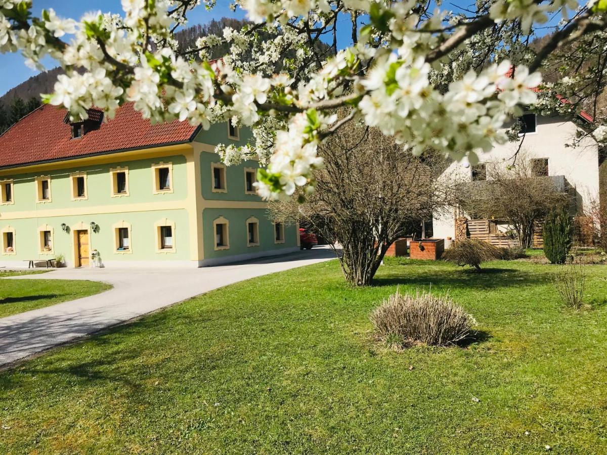 Apartment Mona'S Home Sankt Pankraz Экстерьер фото